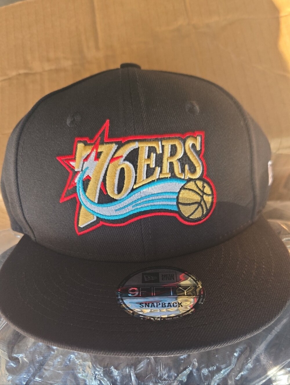 Philadelphia 76ers Black Snapback Hat - Premium Team Logo